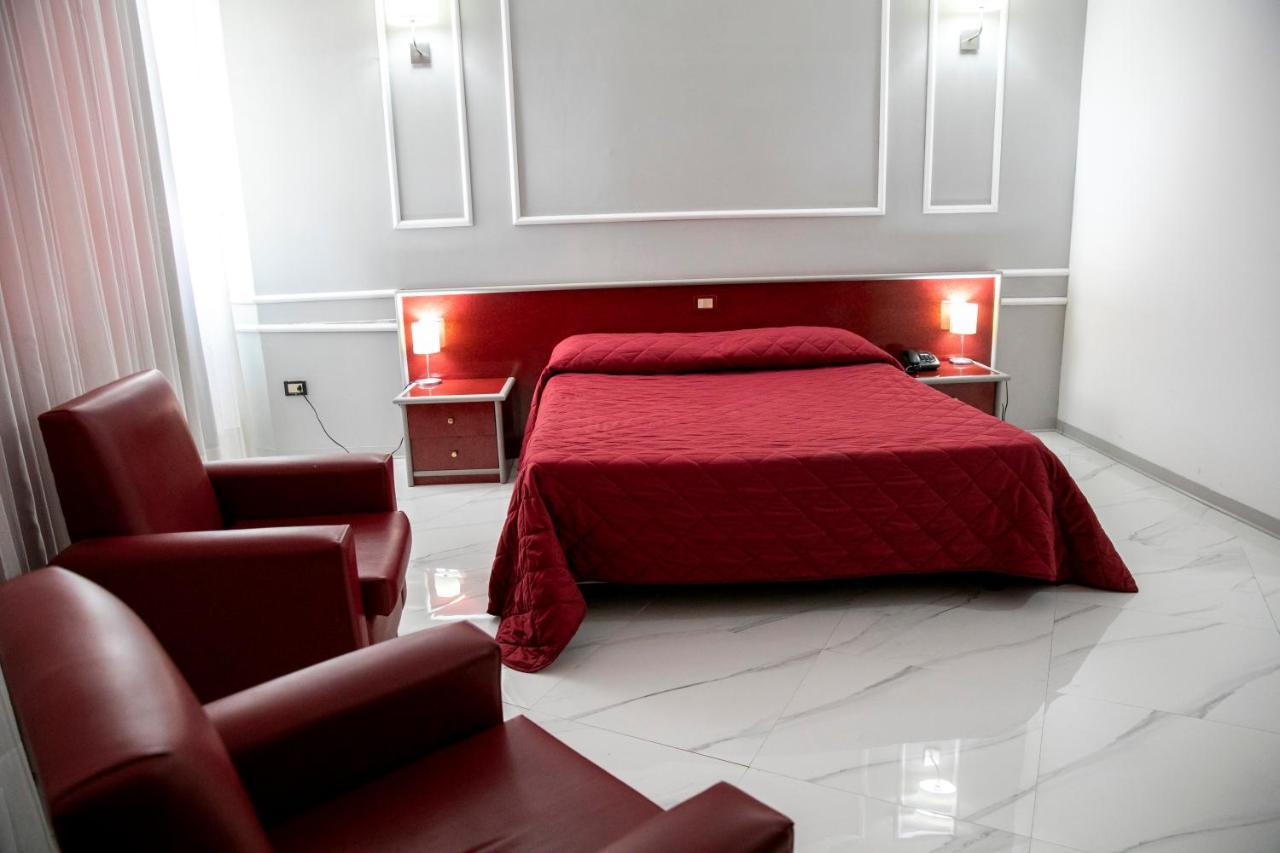 Hotel Sica Montecorvino Rovella エクステリア 写真