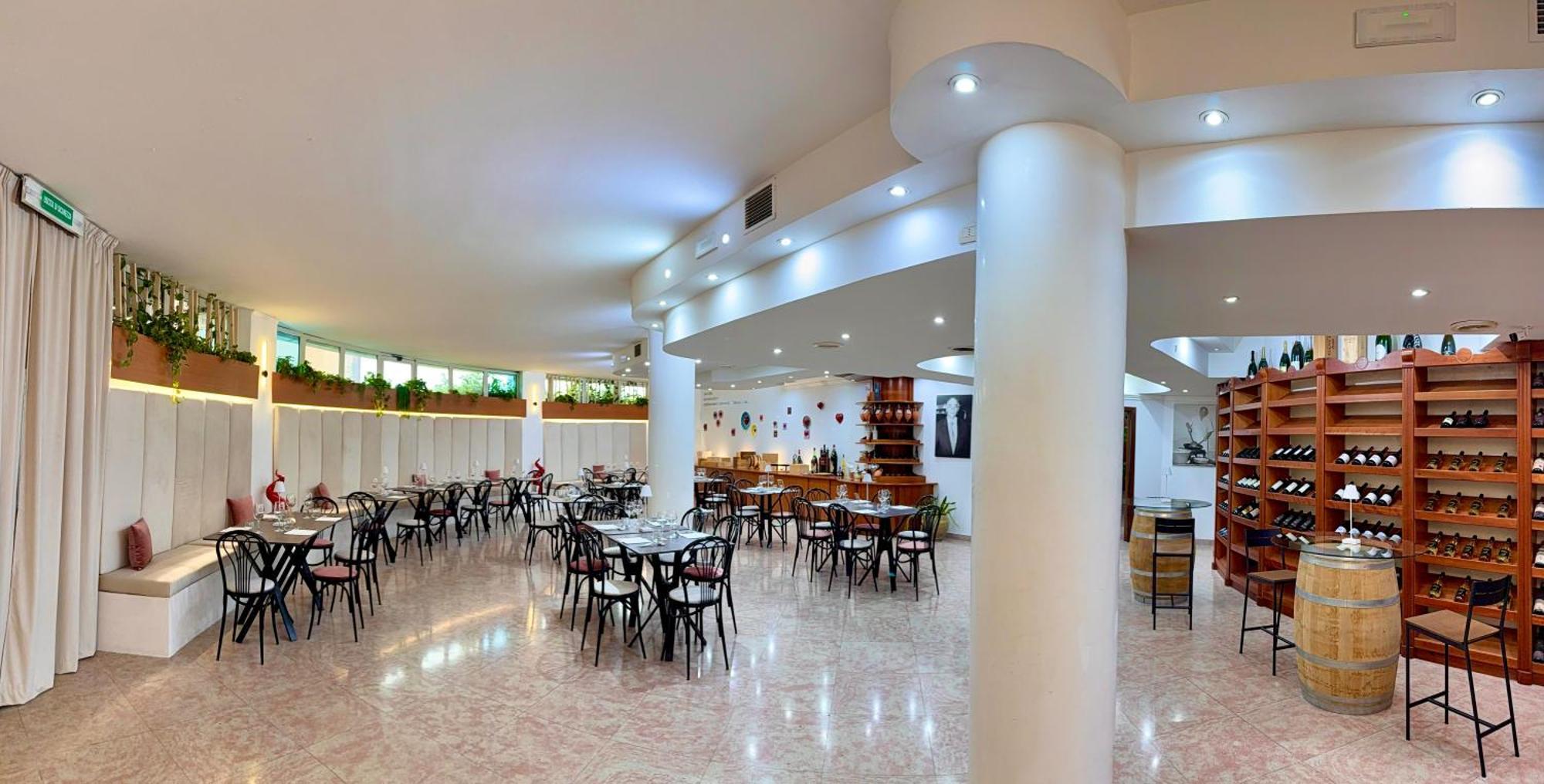 Hotel Sica Montecorvino Rovella エクステリア 写真