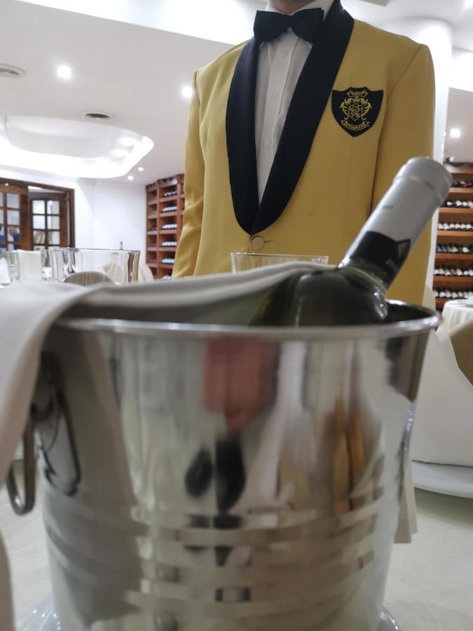 Hotel Sica Montecorvino Rovella エクステリア 写真