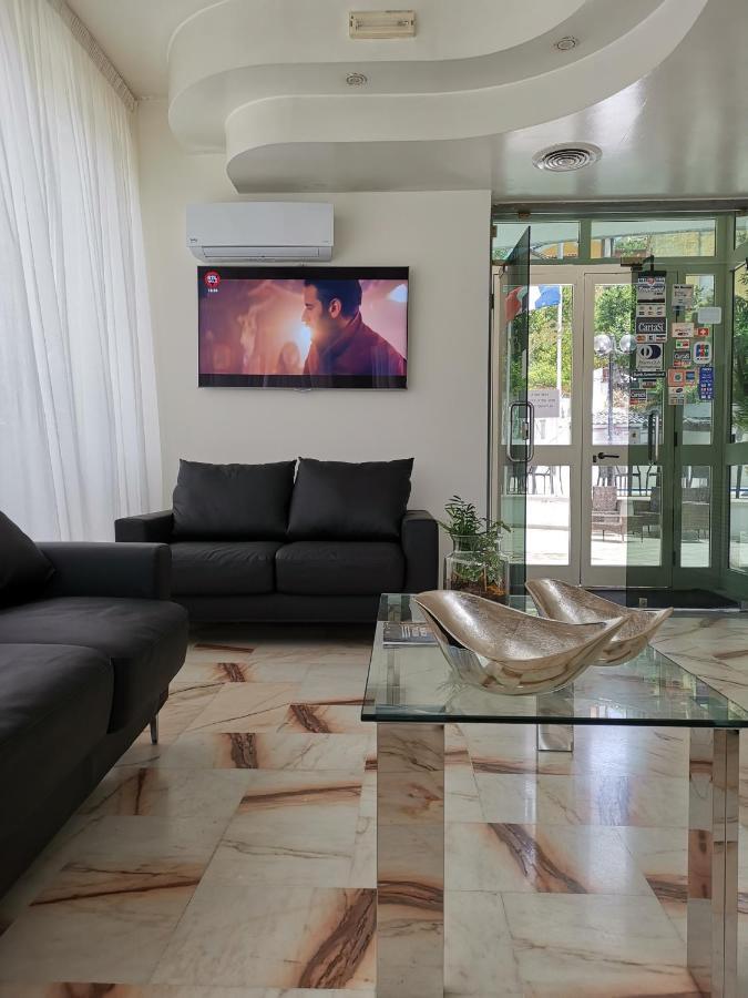 Hotel Sica Montecorvino Rovella エクステリア 写真