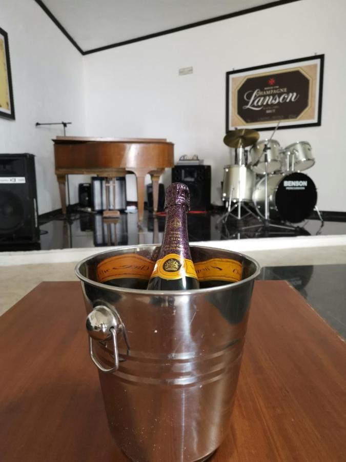 Hotel Sica Montecorvino Rovella エクステリア 写真